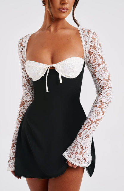 VELMIRA - Robe Courte en Dentelle